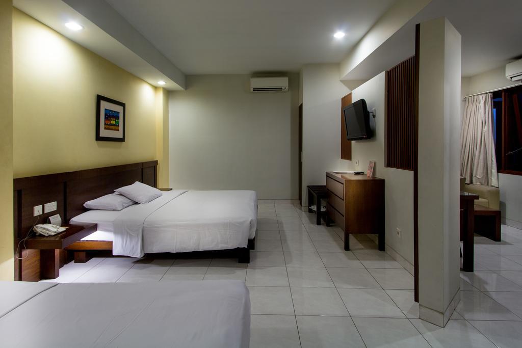 Hotel Quirin スマラン 部屋 写真