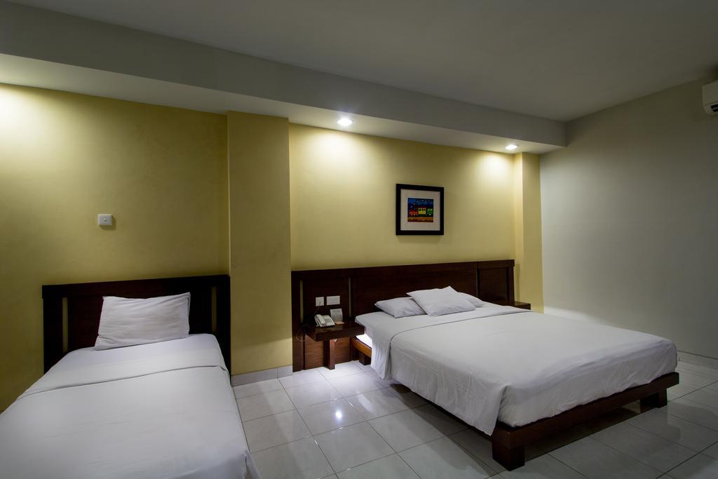 Hotel Quirin スマラン 部屋 写真